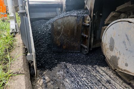 Poniedziałkowe prace drogowe