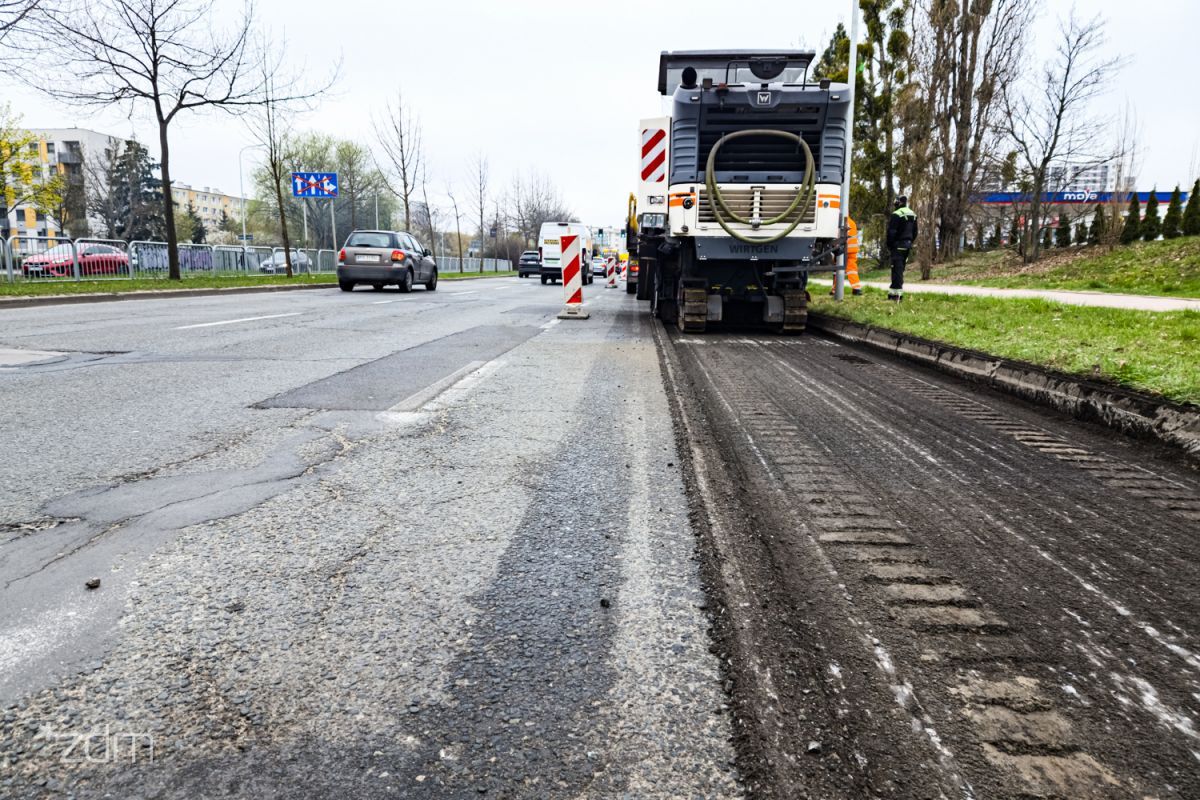 Poniedziałkowe prace drogowe