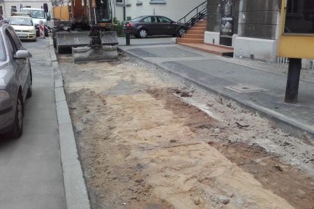 Poprawiamy komfort pieszych na Chełmońskiego