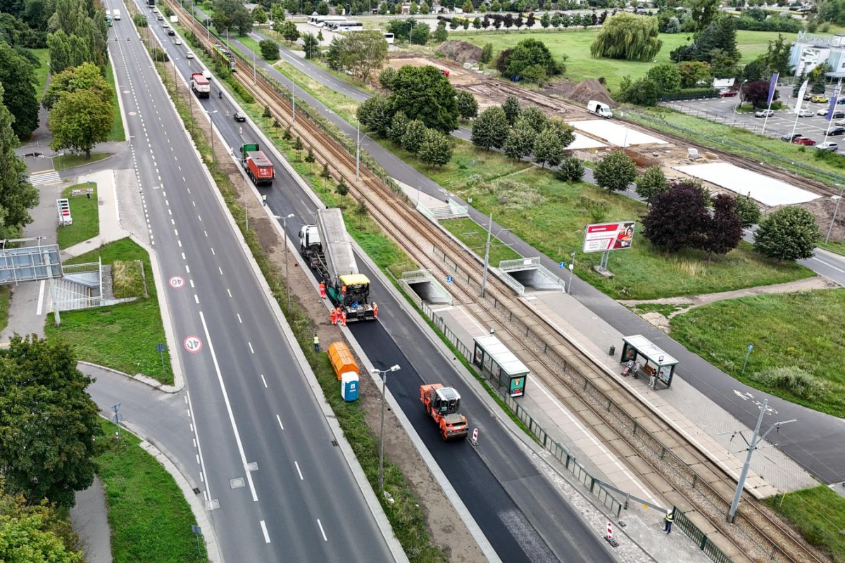 Ulica Warszawska zyskuje nową nawierzchnię - zmiany w organizacji ruchu