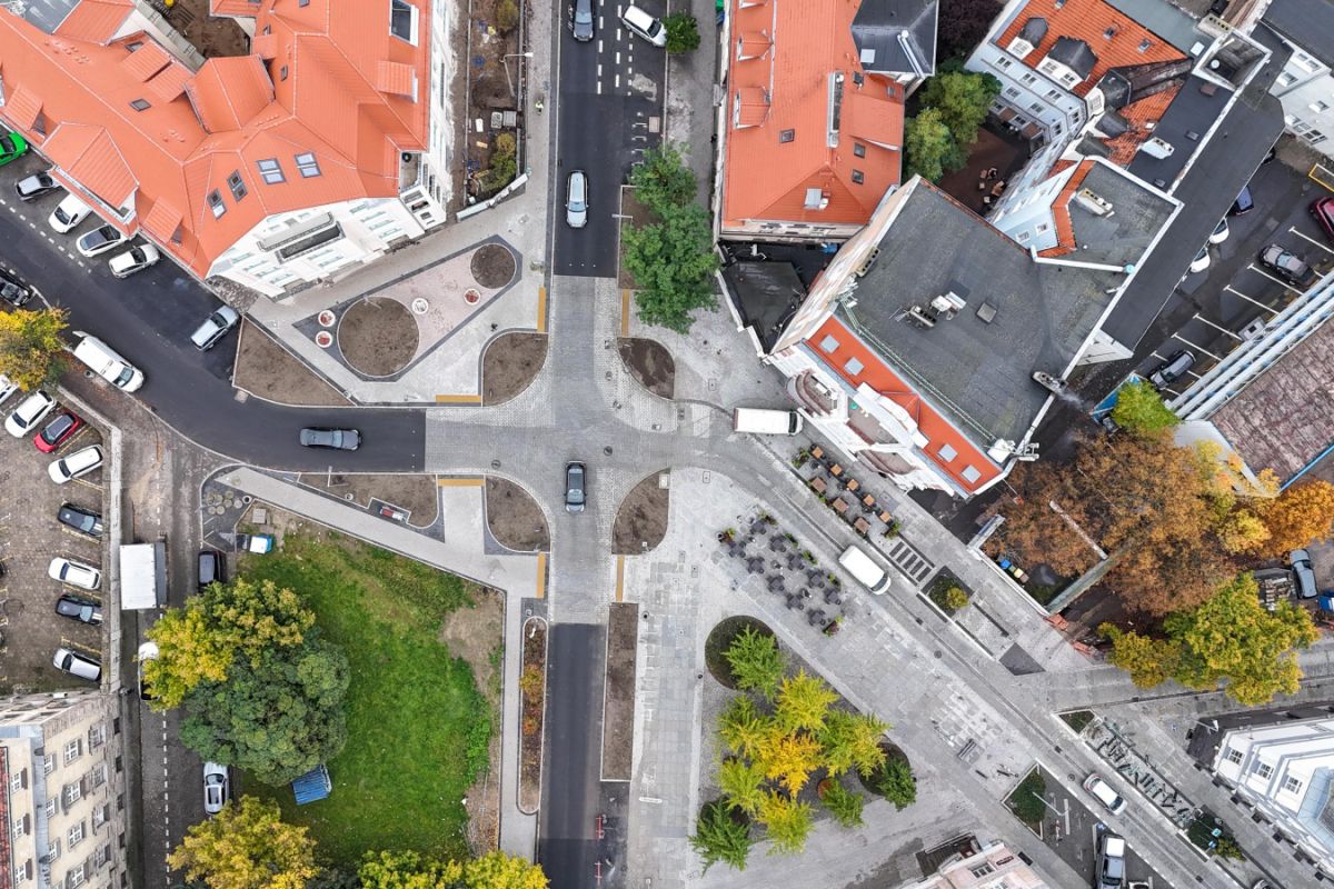 Skrzyżowanie w centrum przejezdne