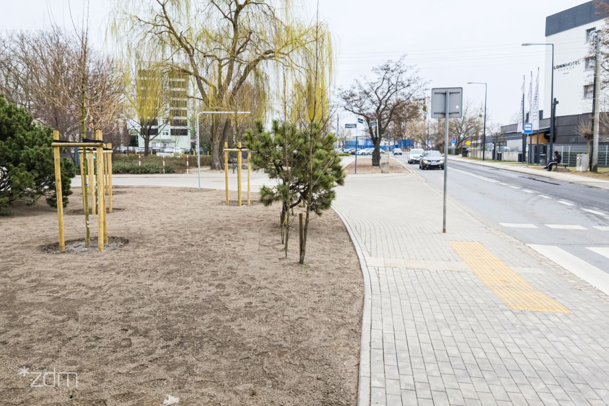 Nowy chodnik na Podolanach