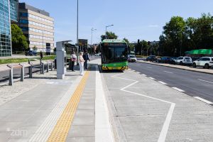 Naprawiliśmy przystanki autobusowe na ul. Bułgarskiej