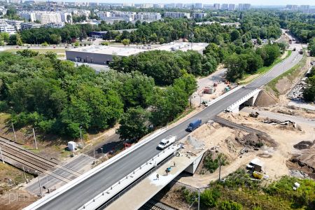 Prace nawierzchniowe i zmiany dla kierowców przy nowych wiaduktach