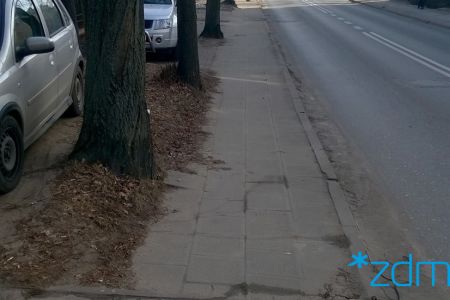 Remont chodnika na ulicy Szydłowskiej