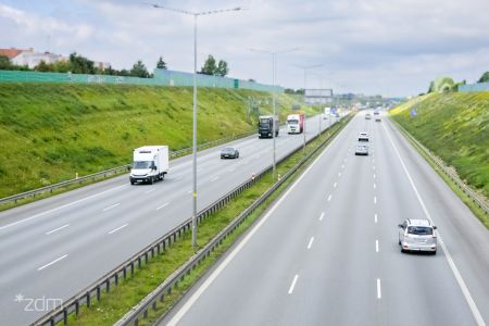 Zmiana organizacji ruchu między węzłem autostradowym Poznań Krzesiny a MOP