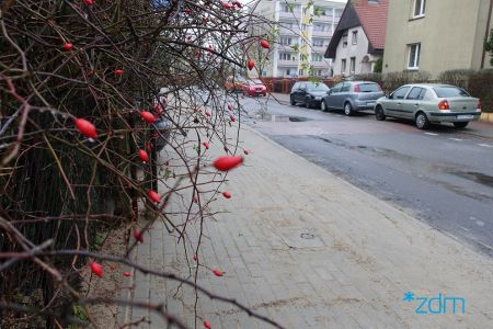 Wygodny chodnik na ulicy Sokołowskiego