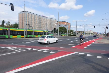 Weekendowe prace na rondzie Kaponiera