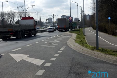 Rozpoczynamy dobudowę trzeciego pasa na ul. Jana Pawła II