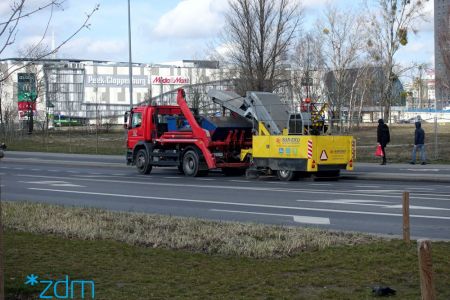 Wiosenne sprzątanie jezdni