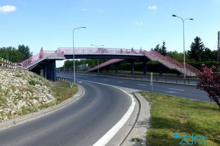 Remont kładki nad ulicą Lechicką
