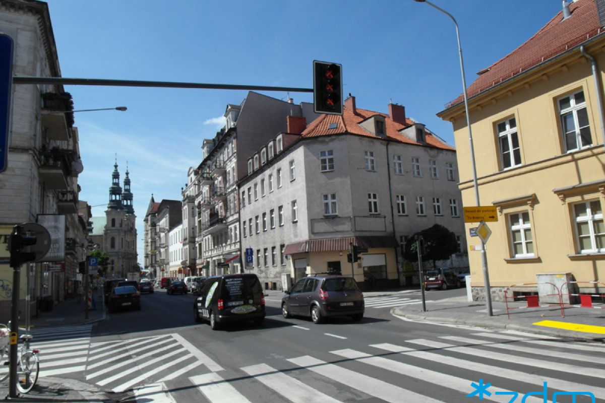 Próby działania sygnalizacji świetlnej na Garbarach