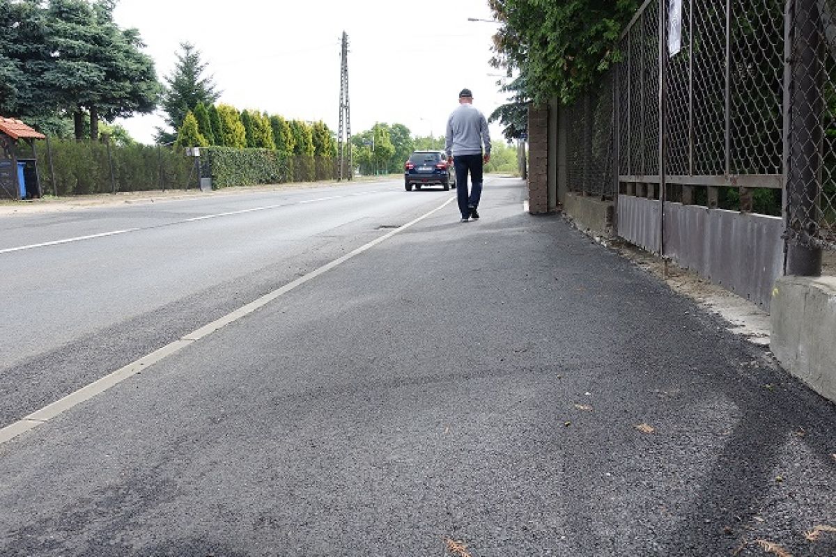 Remonty chodników na Podolanach i osiedlu Krzyżowniki – Smochowice