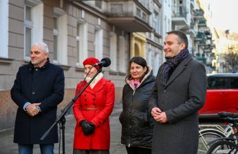 Miasto sukcesywnie, od wielu lat, prowadzi działania związane z odnawianiem ulic. Ulica Kilińskiego jest kolejną na Wildzie, która zostanie wyremontowana i zazieleniona. fot. UMP