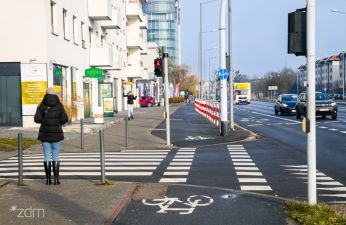 Droga dla rowerów na ul. Bułgarskiej. fot. Bartosz Jankowski / ZDM