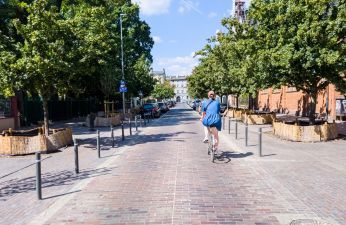 Ulica Słowackiego zdobyła II nagrodę w ogólnopolskim konkursie Towarzystwa Urbanistów Polskich. 
