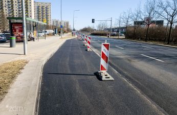 Wyremontowaliśmy zatokę autobusową po północnej stronie Alei Solidarności. fot. Bartosz Jankowski / ZDM