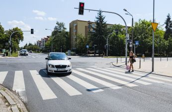 Będzie bezpieczniej na skrzyżowaniu Grochowska – Marcelińska. fot. Bartosz Jankowski / ZDM