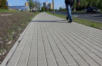 Ulica Murawa - ZDM wybudował chodnik
