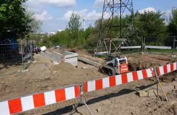 Schody i platformy powstają przy ul. Śliskiej