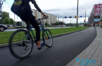 Inwestycja została zrealizowana w ramach zwycięskiego projektu Poznańskiego Budżetu Obywatelskiego 2020 „Wartostrada-Wilda: wygodnie pieszo i rowerem”