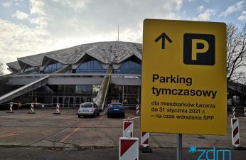 Tymczasowy parking przy Arenie działa do 31.01.2021 roku.