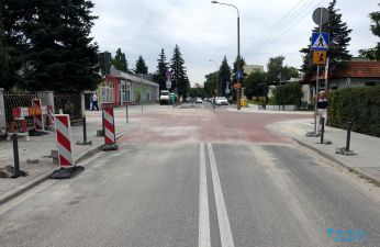 Wyniesione skrzyżowanie u zbiegu ulic Świt i Swoboda jest już przejezdne