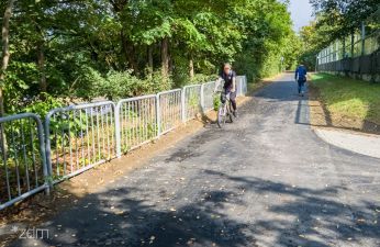 Wyremontowany ciąg pieszo-rowerowy wzdłuż ul. Niestachowskiej