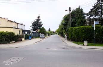 Widok na skrzyżowanie ul. Spławie z ul. Chrzanowską od ul. Spławie.