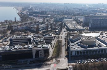 Tereny w pobliżu Malty wraz z budynkami Politechniki Poznańskiej