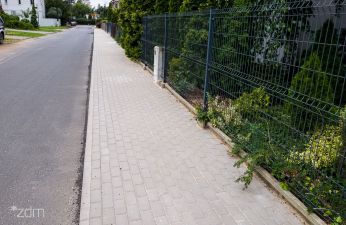 Wyremontowany chodnik na ul. Białogardzkiej. fot. Bartosz Jankowski / ZDM