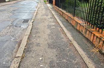 Wyremontujemy chodnik na Podkomorskiej. fot. Bartosz Szczepaniak / ZDM