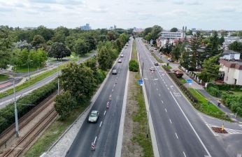 Ul. Warszawska w pełni przejedna. fot. PIM