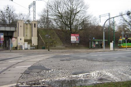 Zniknie kostka z ul. Pułaskiego