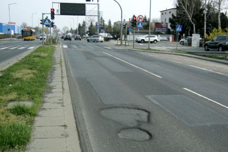 Remont nawierzchni na ulicy Głogowskiej
