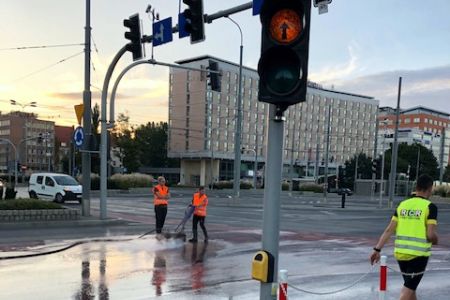 Poniedziałkowe prace na poznańskich ulicach