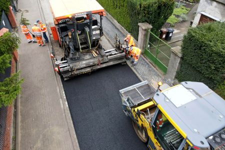 Ulica Radosna zyskuje nową nawierzchnię