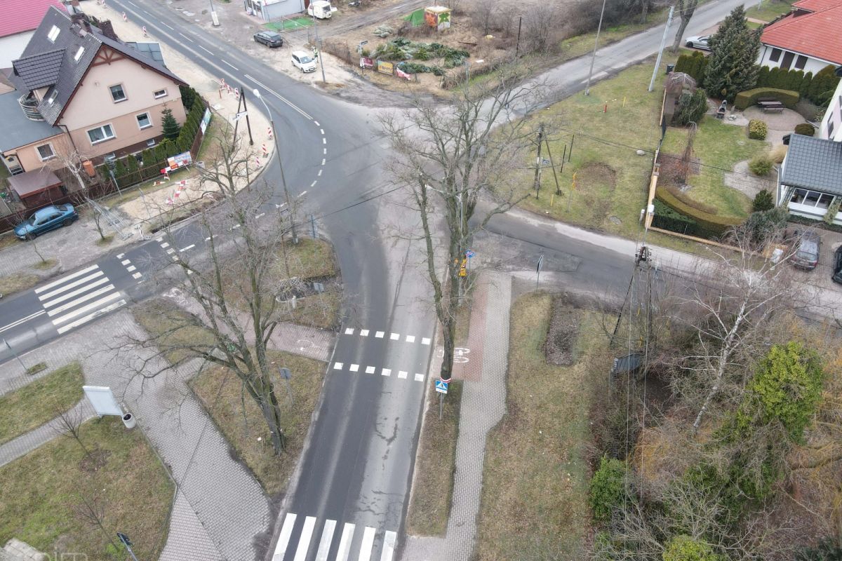 Widok z drona na skrzyżowanie ulic Ługańskiej, Michałowo i Szczepankowo 