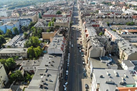 Przebudowa torowisk na Wierzbięcicach: zmiany w organizacji ruchu